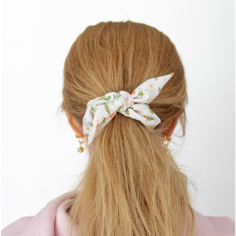 Scrunchie • Strawberry Patch