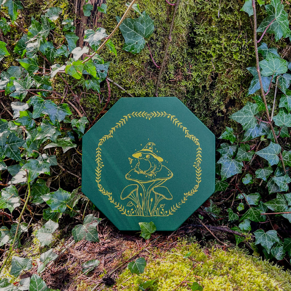 Enchanted Dice Box • Toad Mage